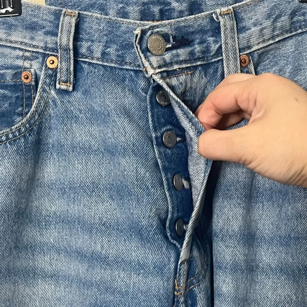 Levi's 501 Original Jeans Men's W32 L34 Glassy‎ Waves Casual Button Fly